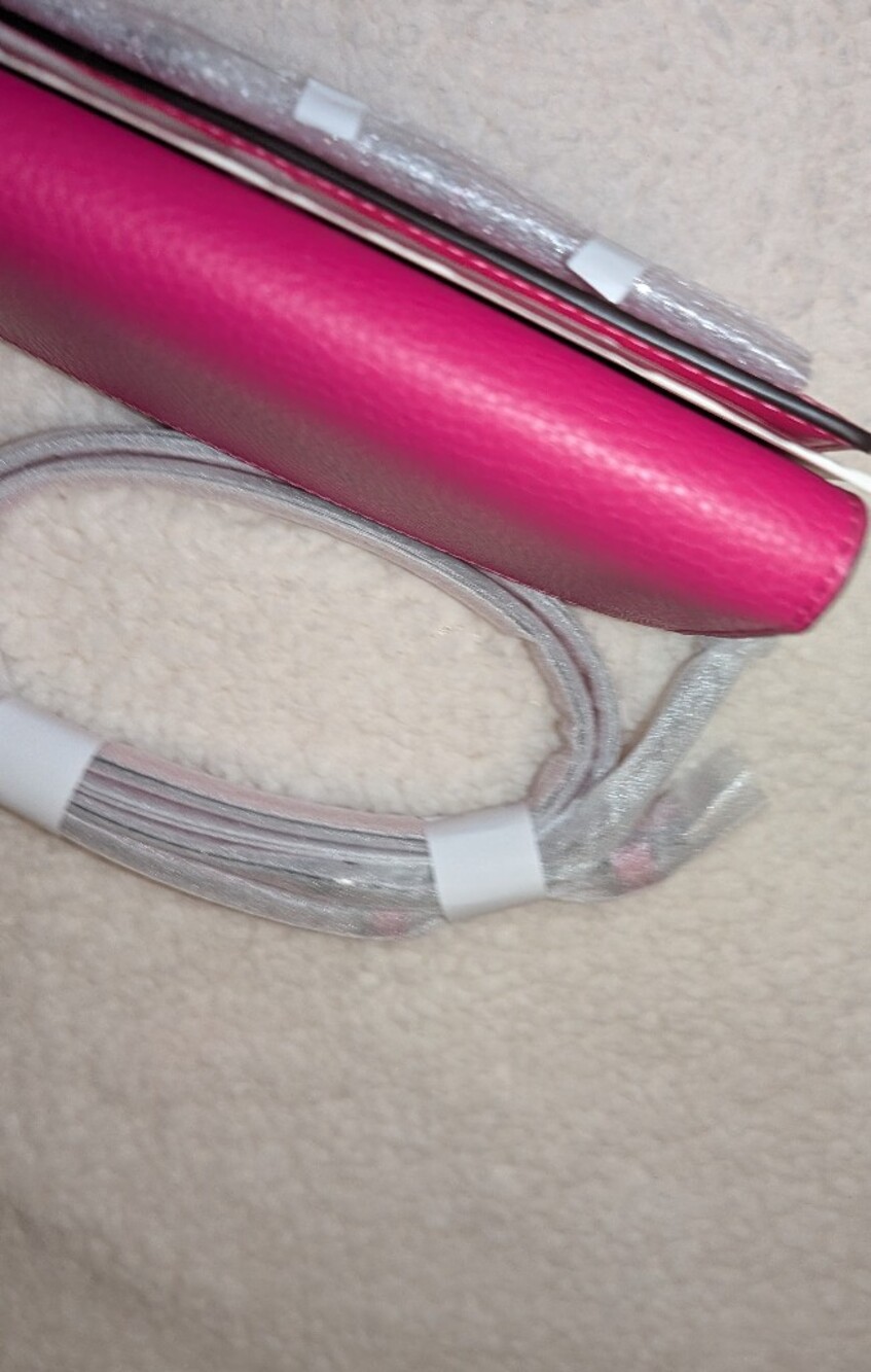 MICHAEL Michael Kors Carson Large Leather Wallet On A Chain Dragonfruit Pink NWT - Picture 4 of 7